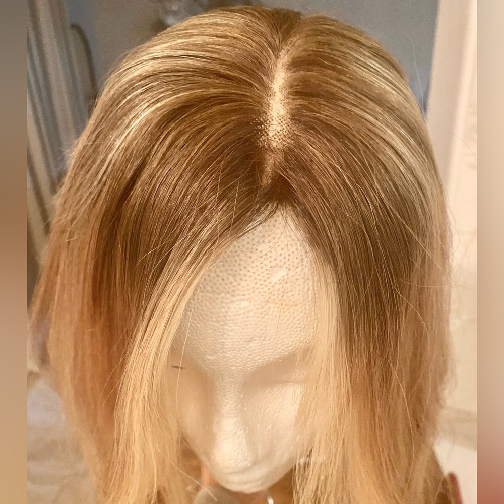 100% Uniwigs Remy Human Hair Topper Great condition! Rooted blonde - Picture 7 of 14